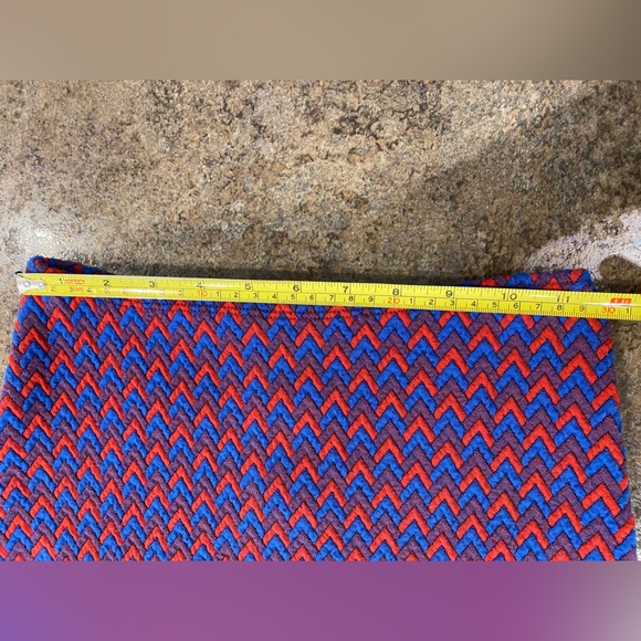 American Apparel Pencil Skirt - Picture 3 of 5